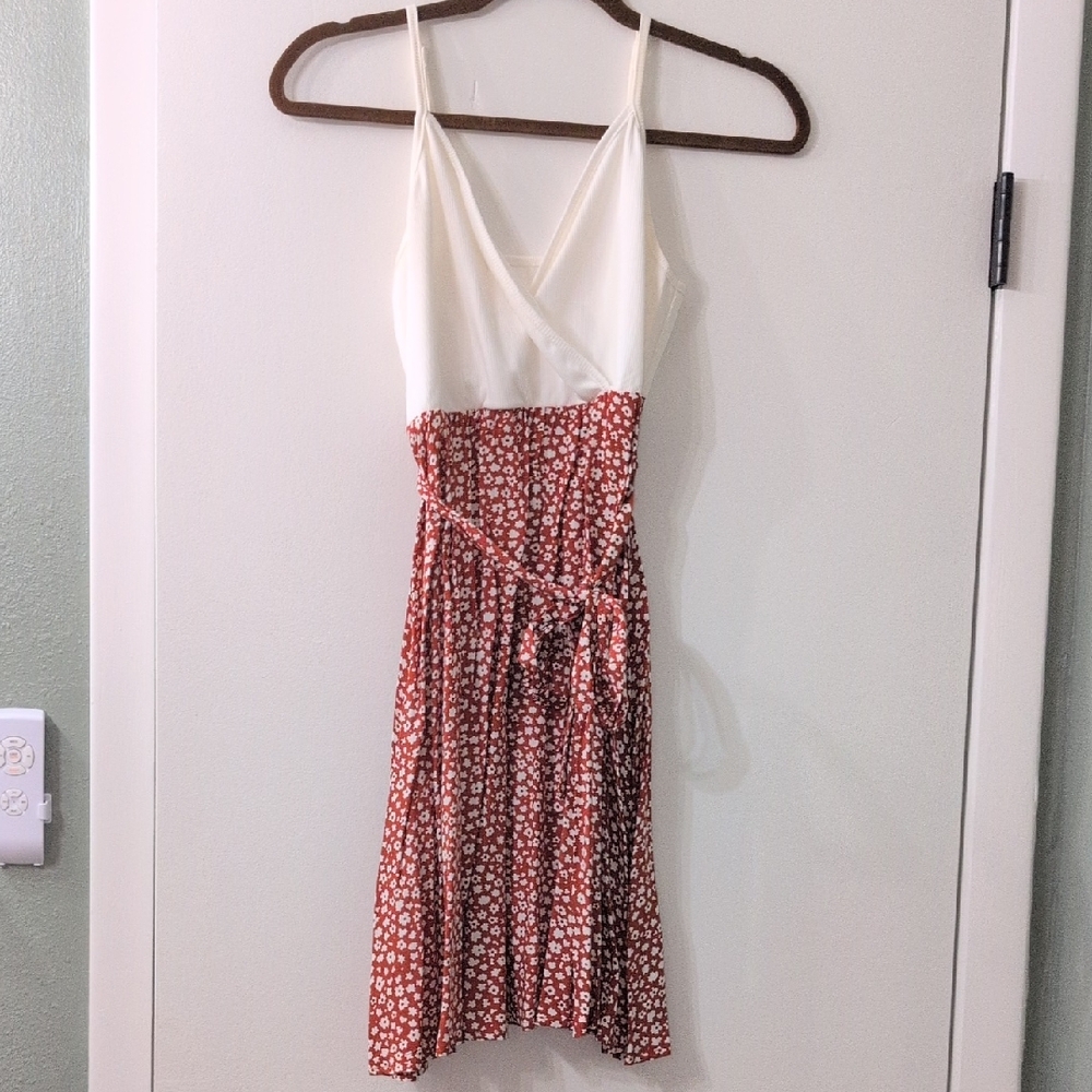 SHEIN Red and White Floral Midi Dress